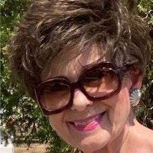 Meet your Posher, Sharon